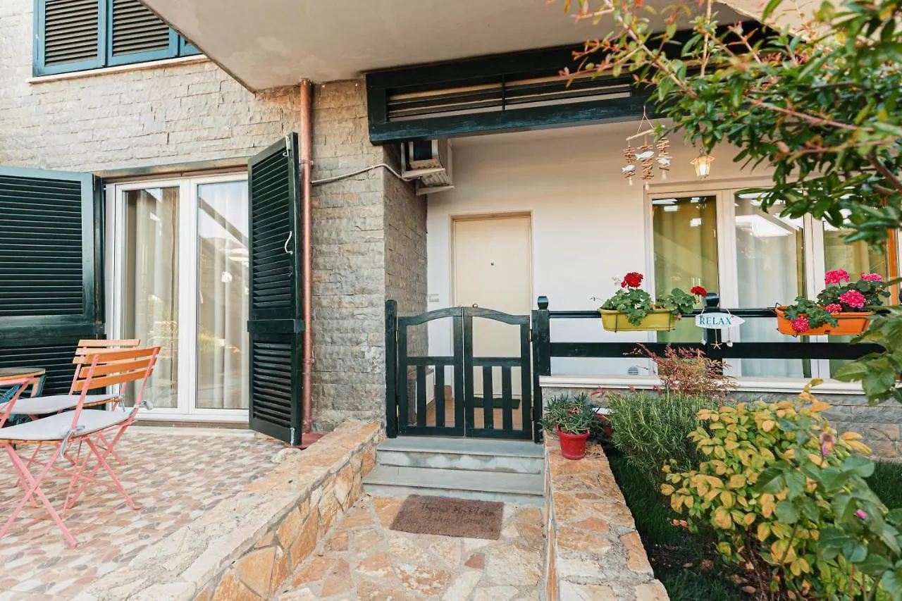 Villa Amos At Aquamarine Residence Wlora Albania