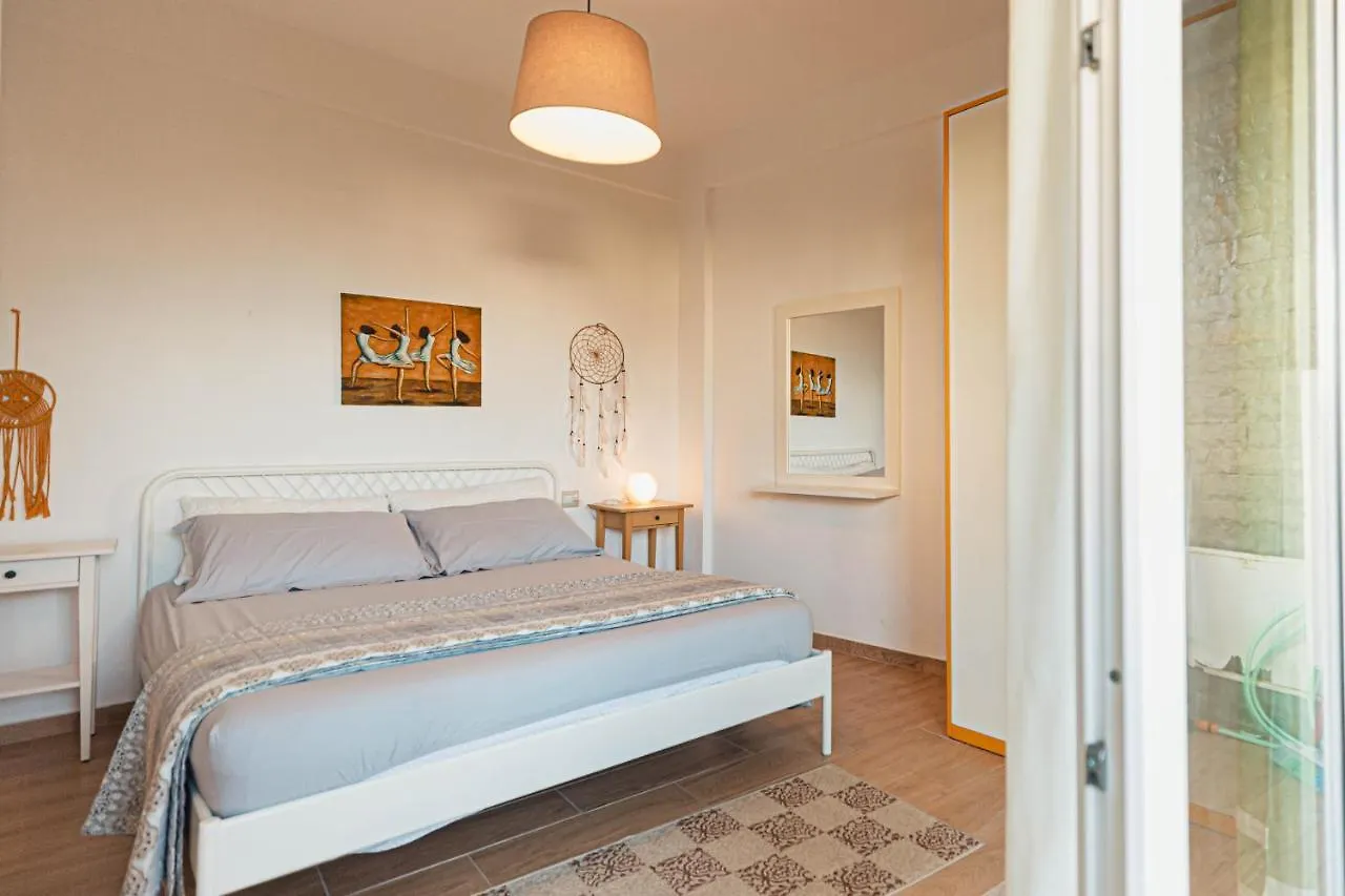 Villa Amos At Aquamarine Residence Wlora