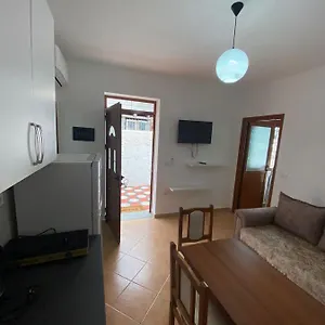 Dangolli House Vlorë
