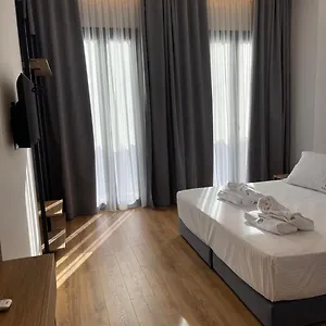 Dia Mare Deluxe Vlorë