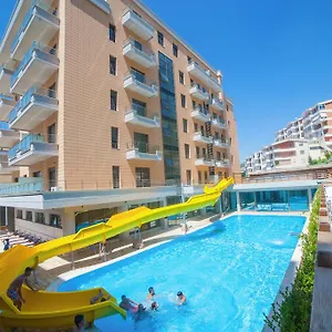 Diamond Hill & Resort